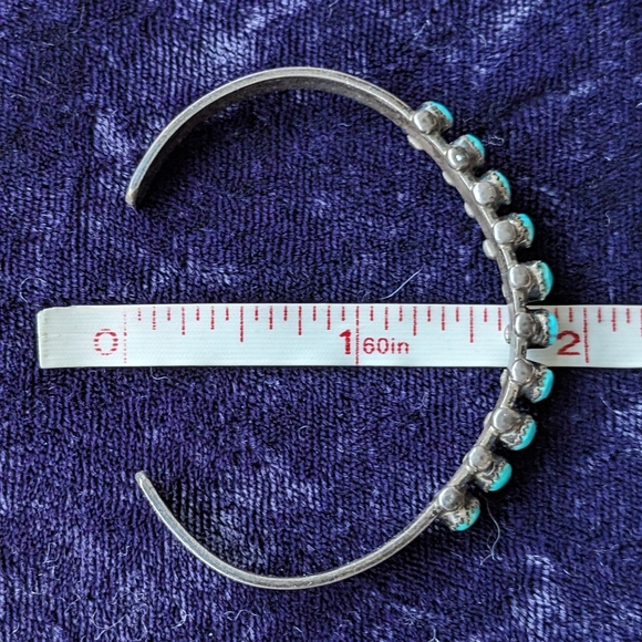 Vintage Sterling Silver Southwestern Turquoise Cuff Bracelet - Picture 5 of 9